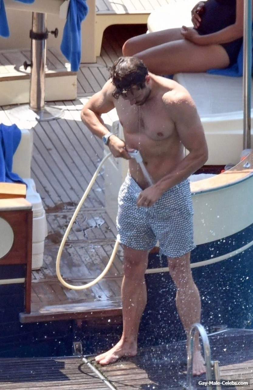 Jamie Dornan Looks Sexy Shirtless On A Yacht