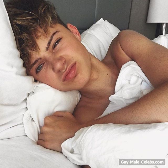 Harvey Leigh Cantwell aka HRVY Shirtless And Sexy Photos