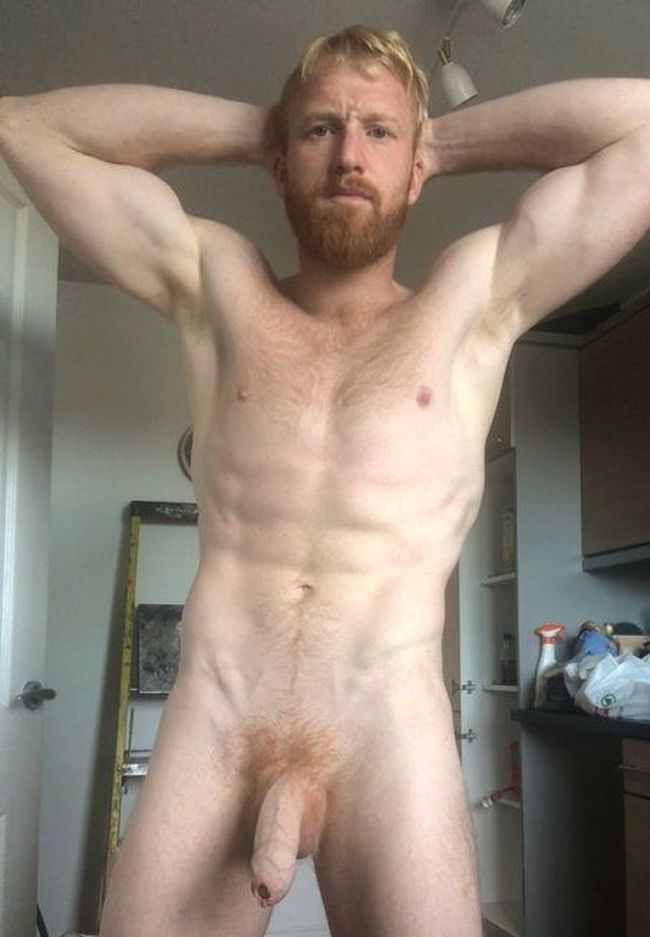 Nude Ginger Selfies