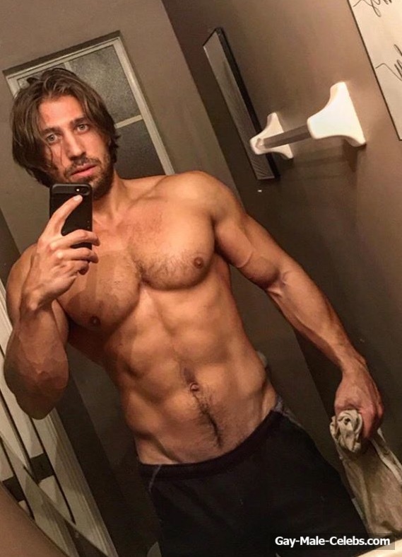 American Personal Trainer &amp; Reality Star Ryan Ferguson Shirtless And Sexy Shots