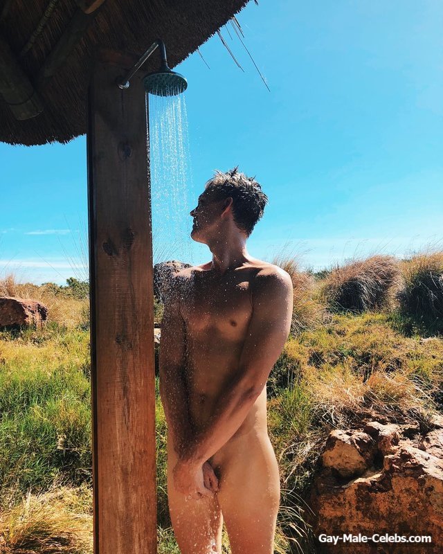 YouTube Star Caspar Lee Covering His Cock Under The Shower