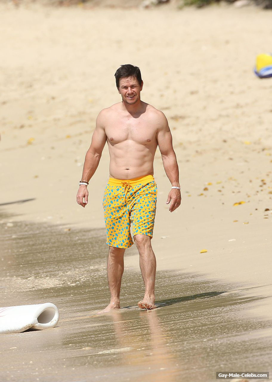 Mark Wahlberg Caught Shirtless During Vacation In Barbados