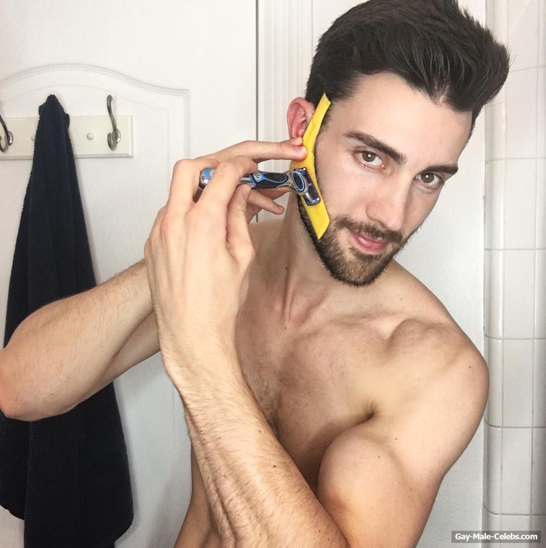YouTube Star Travis Bryant Nude And Naughty Photos