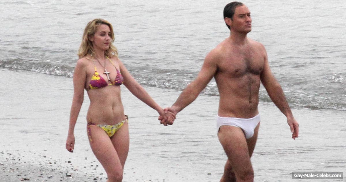 Jude Law Looks Still Sexy In A White Speedo While Filming In The New Pope (2019)