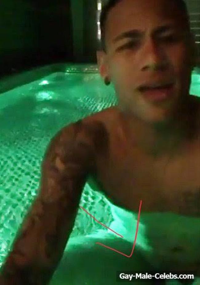 Neymar Naked