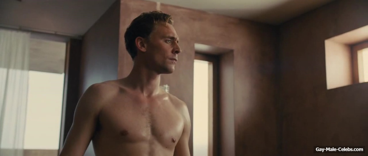 Tom Hiddleston Frontal Nude In High-Rise