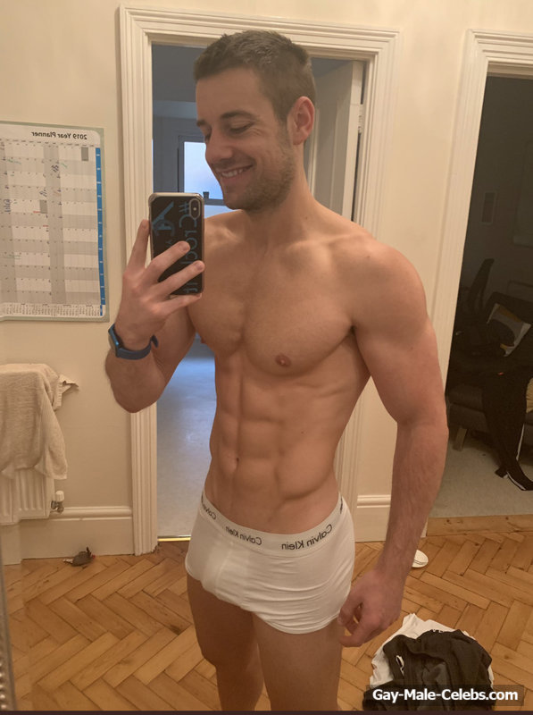 Alex Crockford Nude And Underwear Pictures