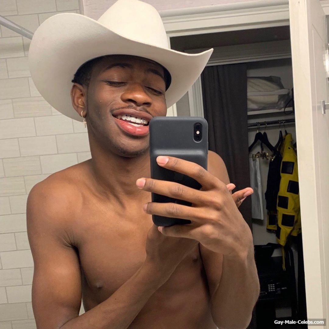 Lil Nas X Nude And Sexy Bulge Pics