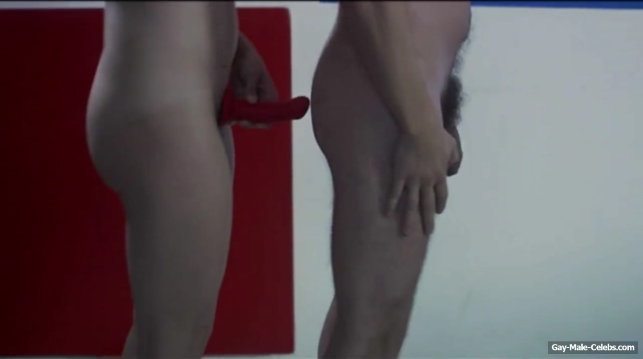 French Actor Julien Baumgartner Shows Off His Cock In Je suis vivante et belle