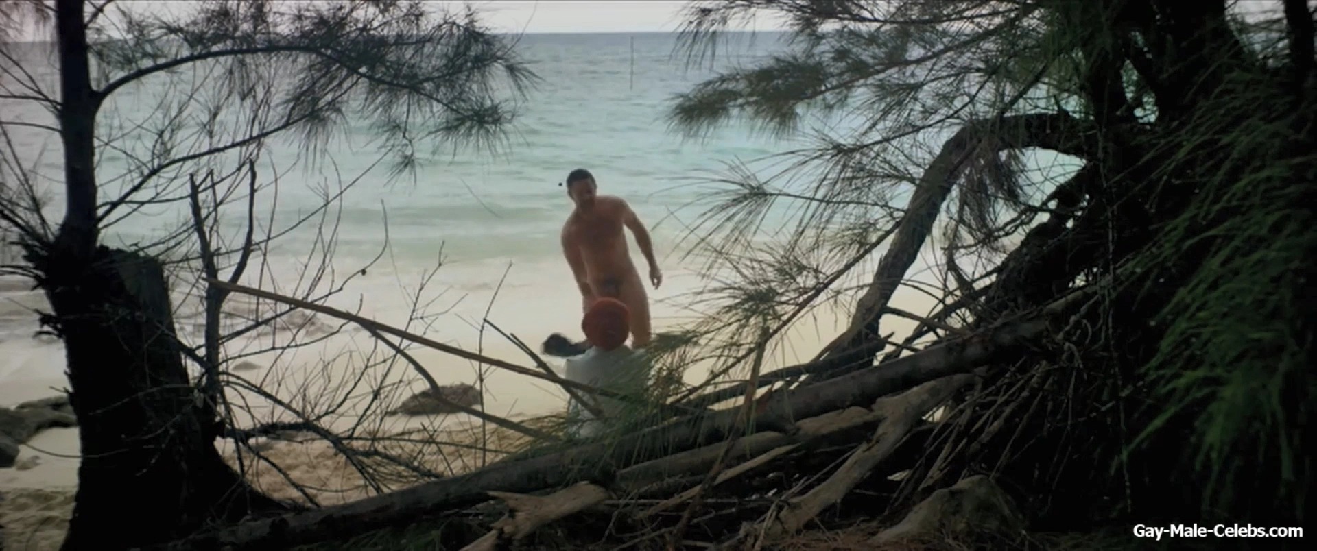 Warren Brown Frontal Nude Beach Scenes In Cargo