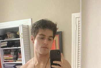 Froy Gutierrez nude