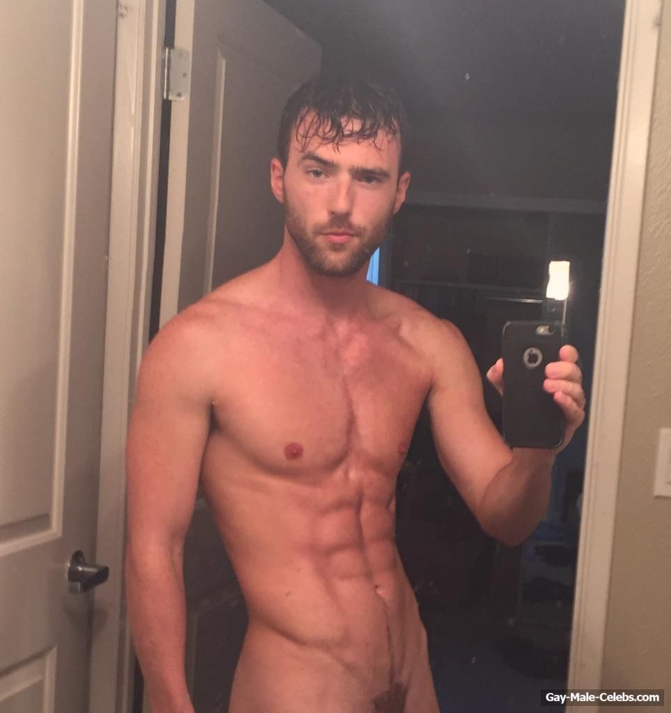 Nude Male Celebs - youtuber - Gay-Male-Celebs.com