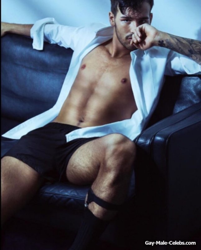 Jacob Whitesides Shirtless And Sexy Underwear Photos