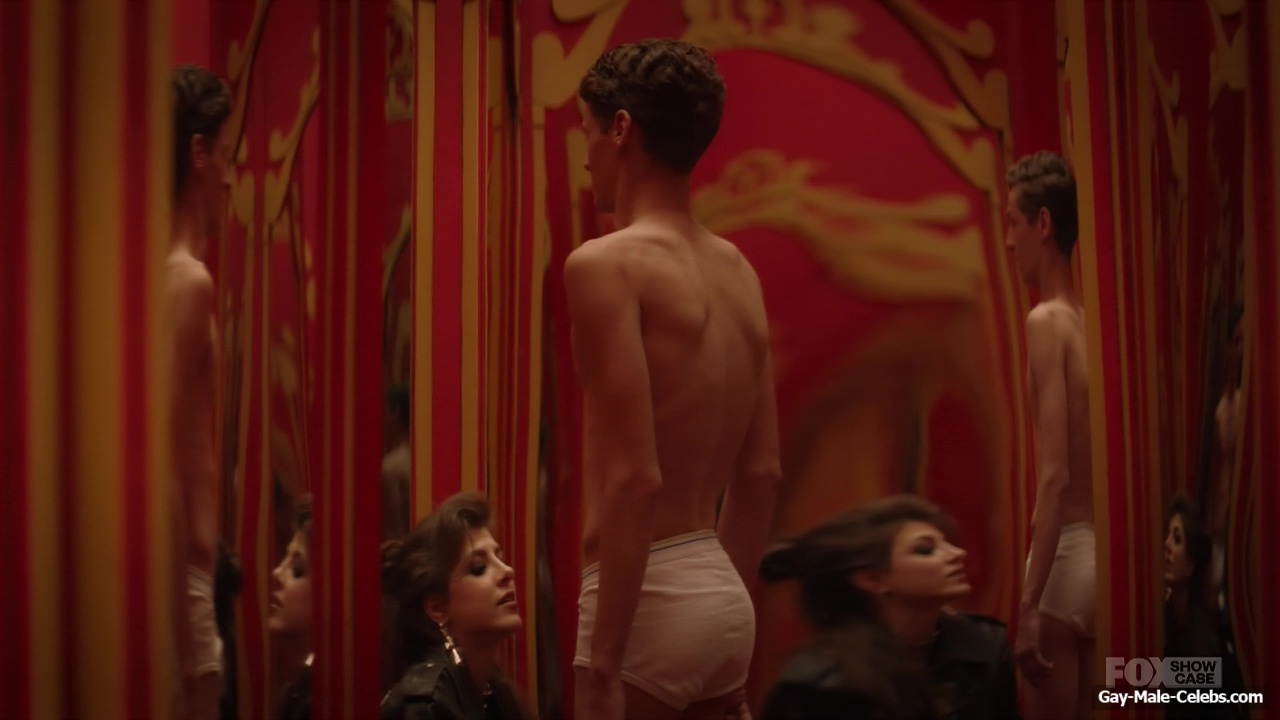 Philip Labes Nude And Sexy In Watchmen (2019) S01E05