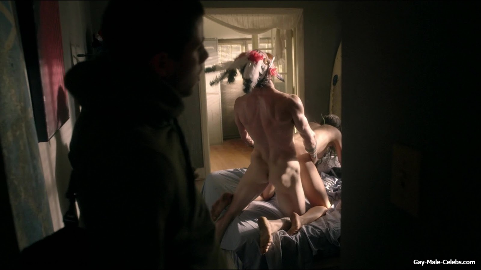 Jonathan Tucker Nude Scenes In Kingdom