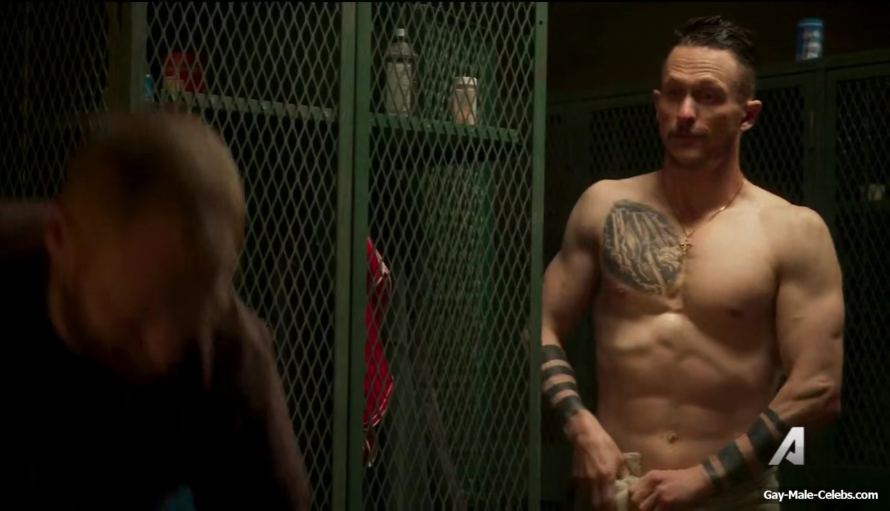 Jonathan Tucker Nude Scenes In Kingdom