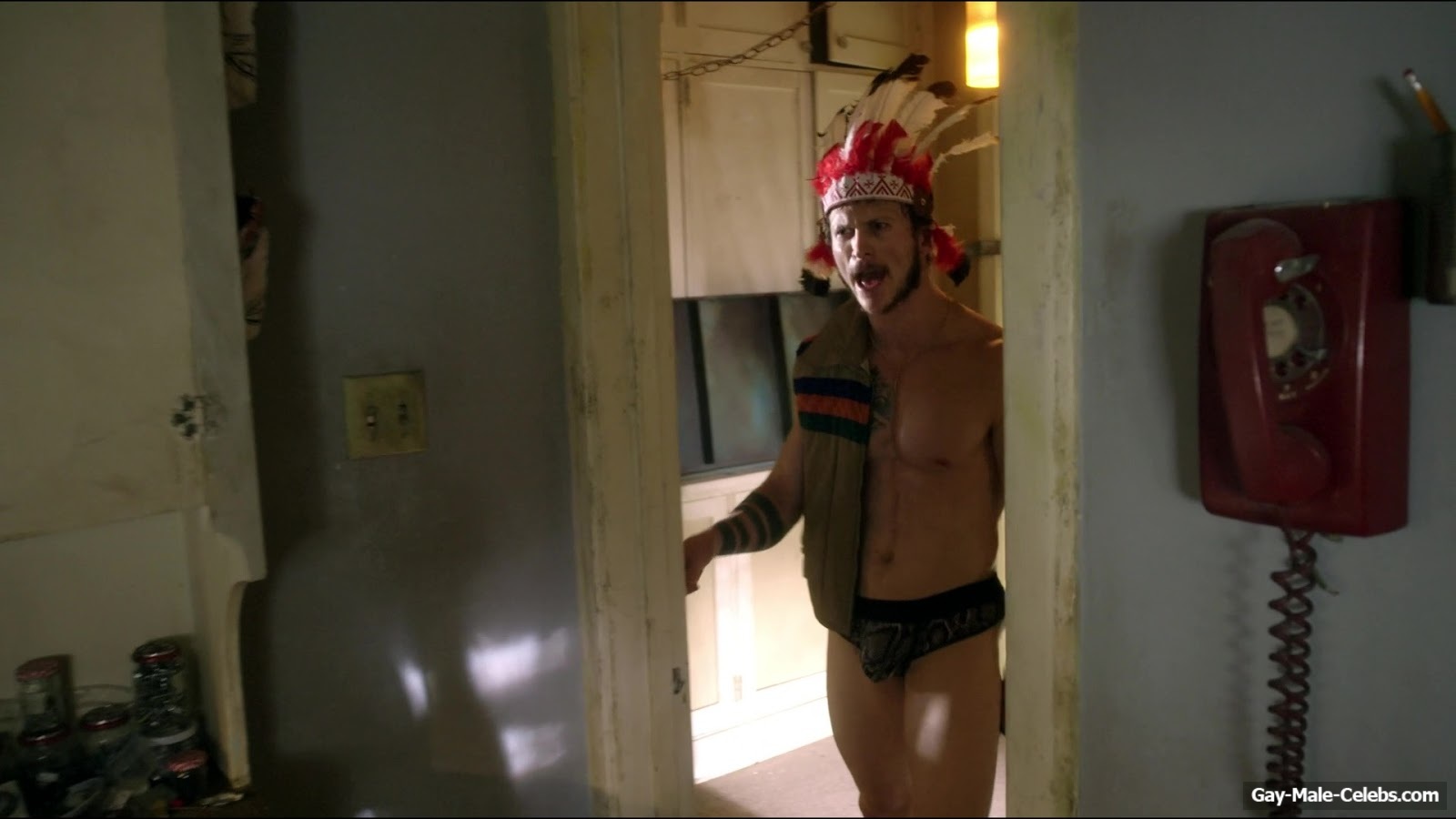 Jonathan Tucker Nude Scenes In Kingdom