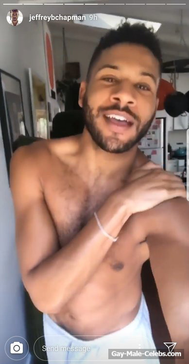 Jeffrey Bowyer-Chapman Nude And Sexy