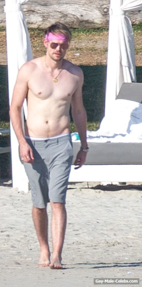 Chord Overstreet Shirtless Sexy Beach Photos