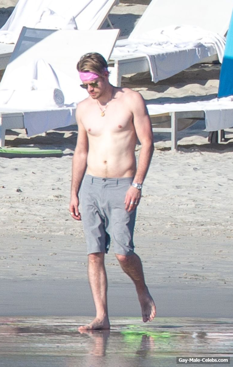 Chord Overstreet Shirtless Sexy Beach Photos