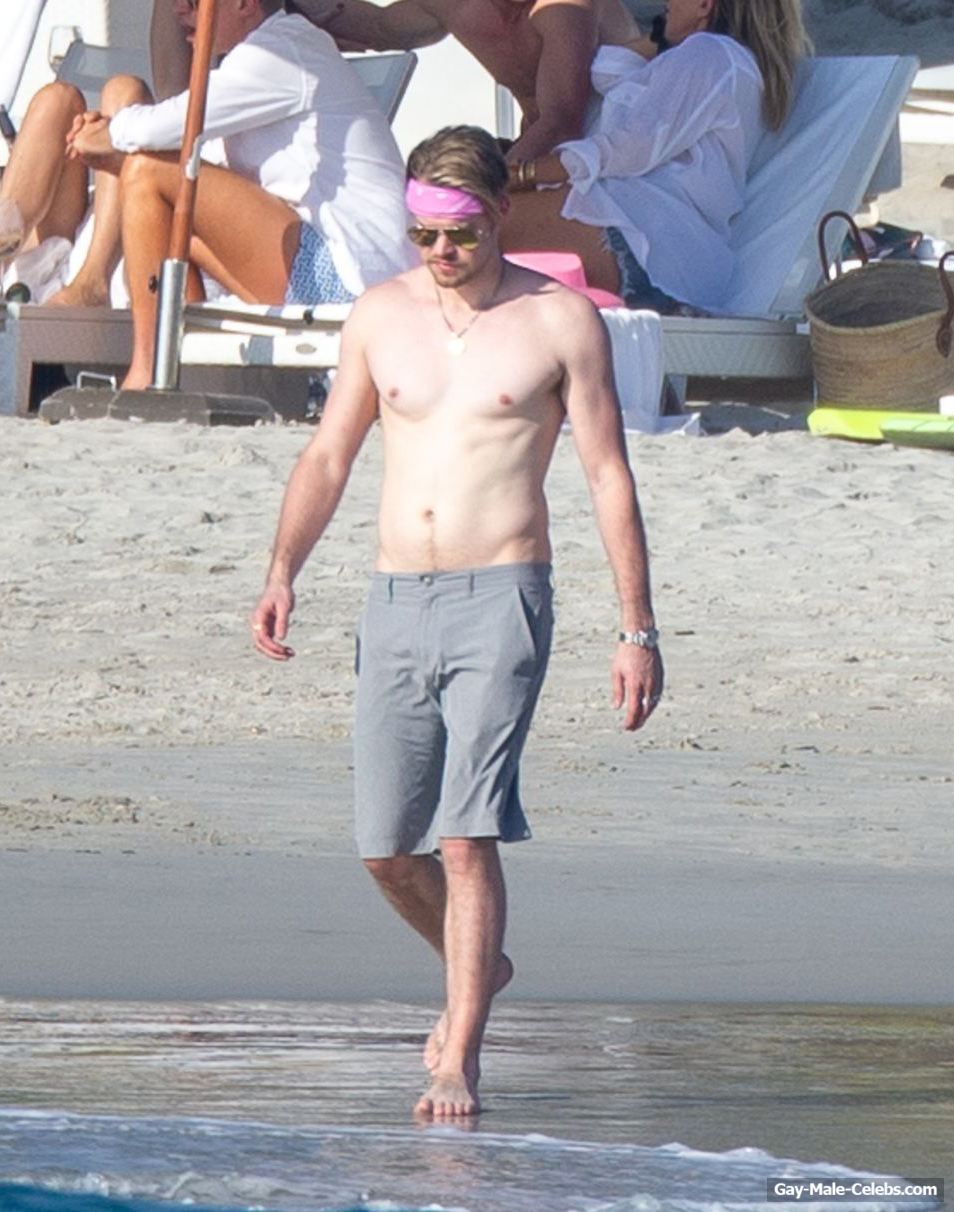 Chord Overstreet Shirtless Sexy Beach Photos