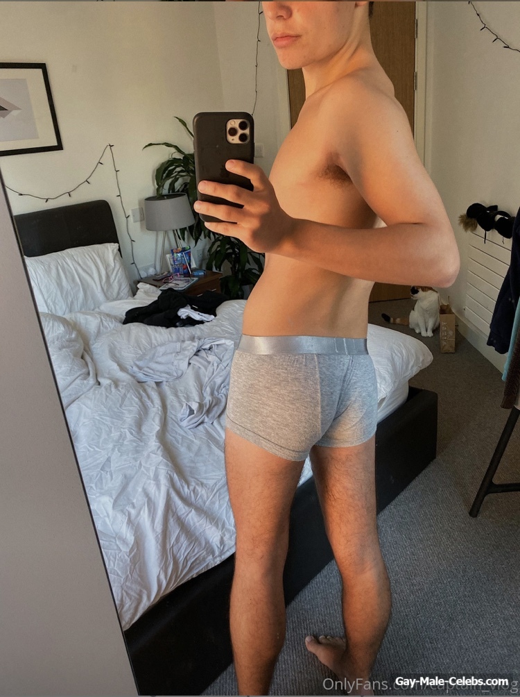 Nick Toteda Nude And Bulge Photos