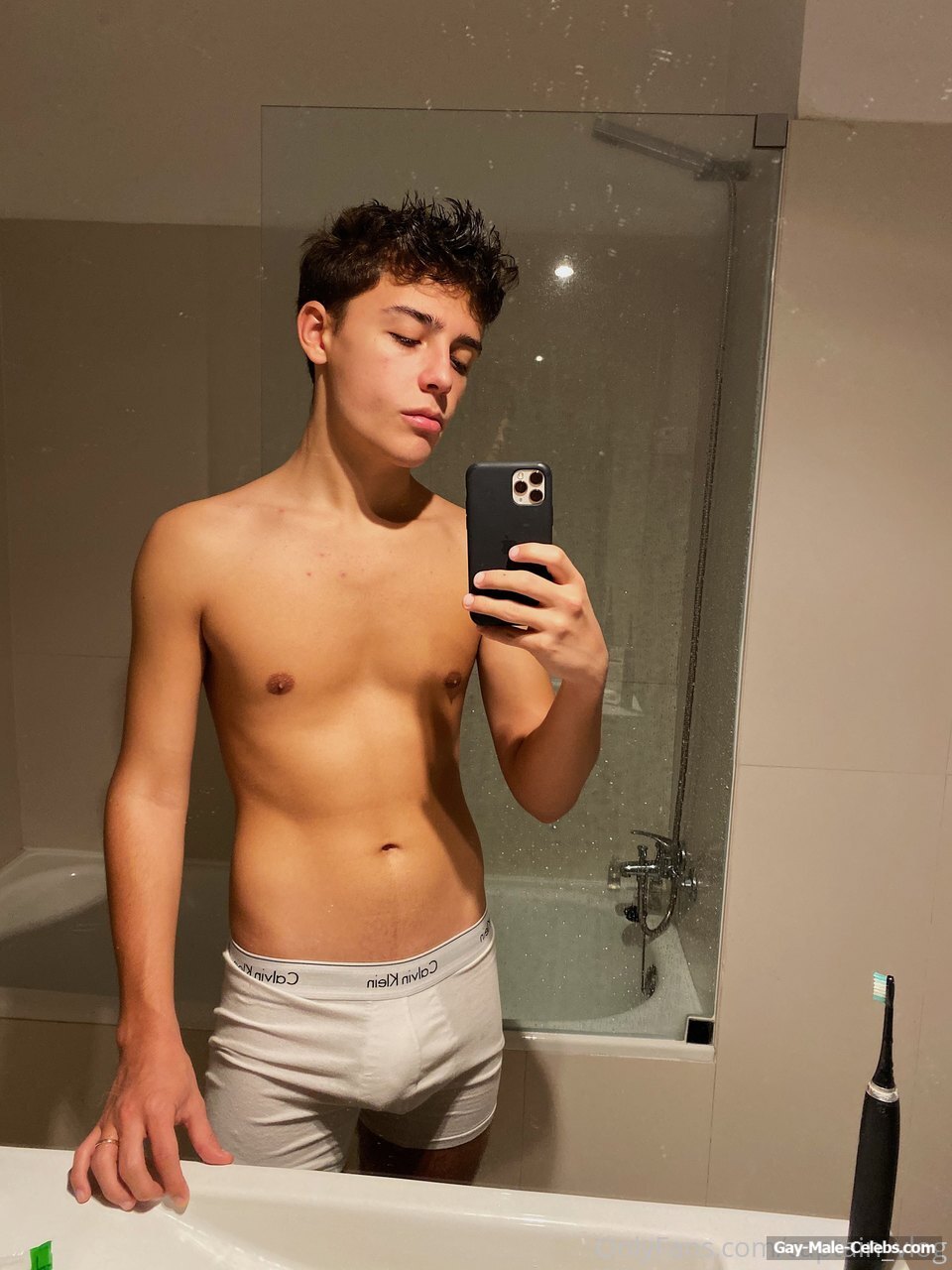 Nick Toteda Nude And Bulge Photos