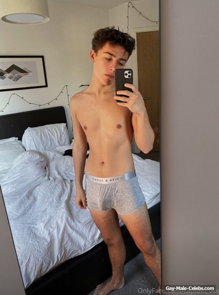 Nick Toteda Nude And Bulge Photos