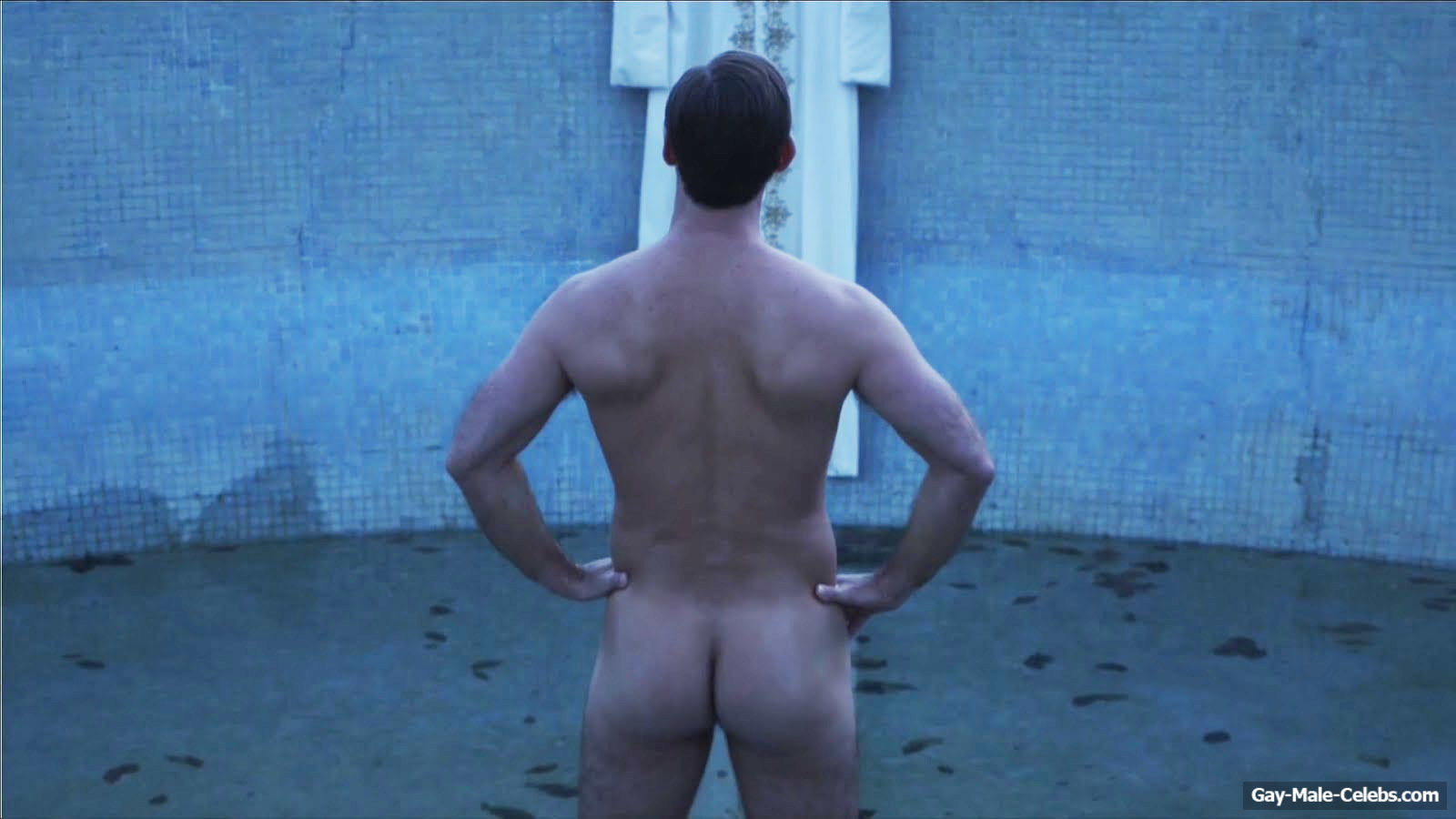 Jude Law Nude Ass In The New Pope