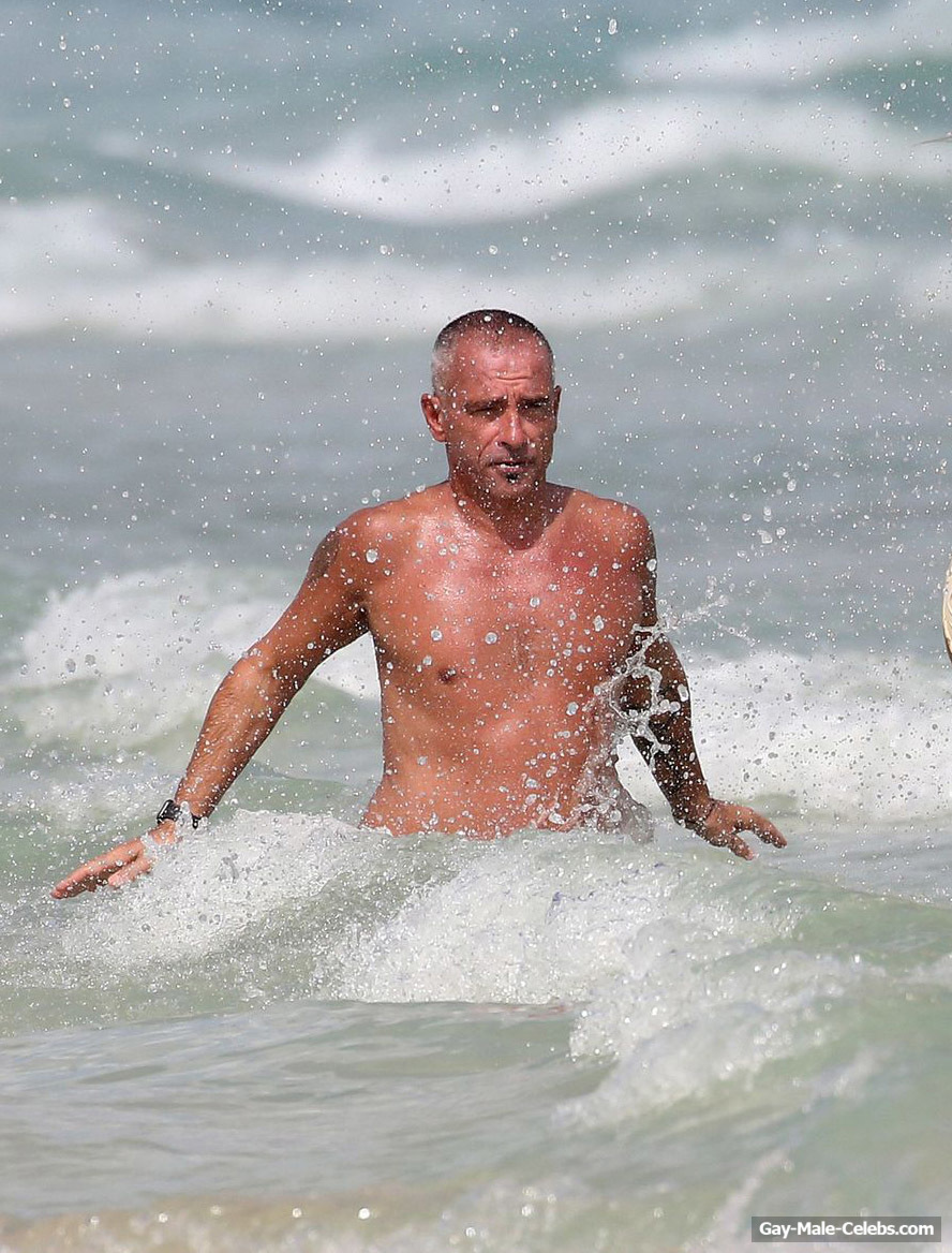 Eros Ramazzotti Shirtless And Huge Bulge Pics