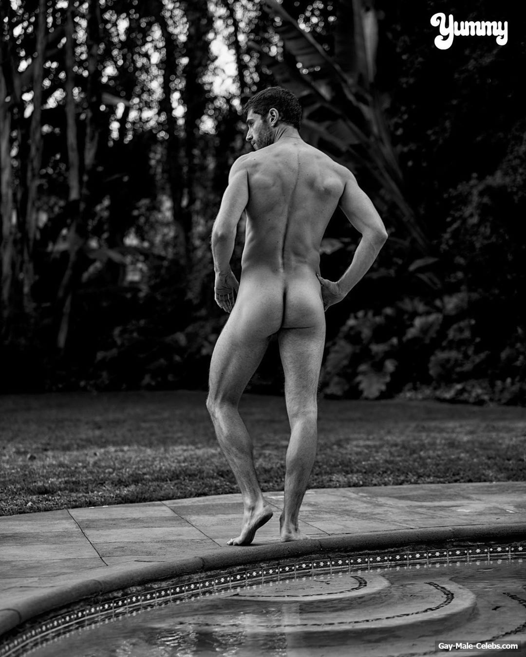 Julian Morris Nude And Sexy Photos