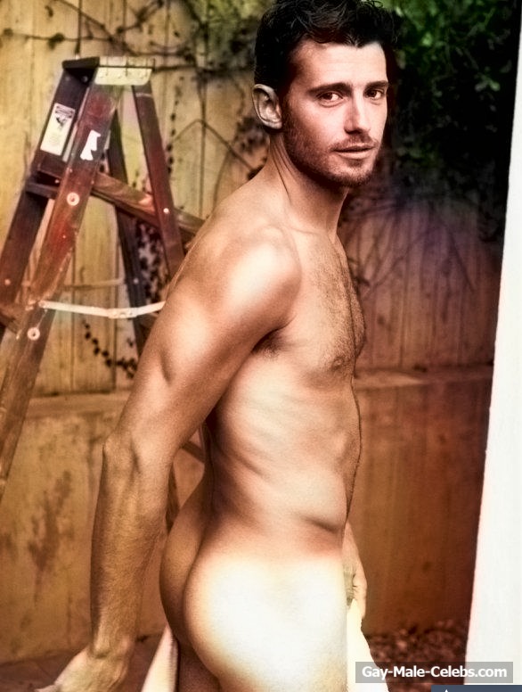 Julian Morris Nude And Sexy Photos.