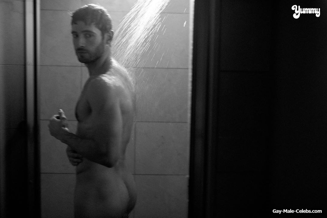 Julian Morris Nude And Sexy Photos