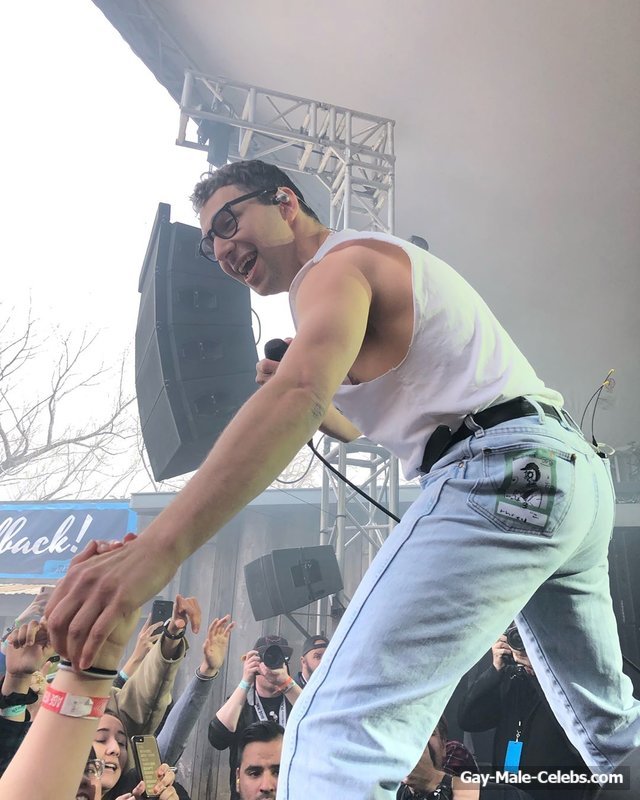 Jack Antonoff Shirtless And Underwear Photos