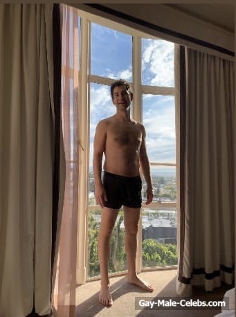 Jack Antonoff Shirtless And Underwear Photos