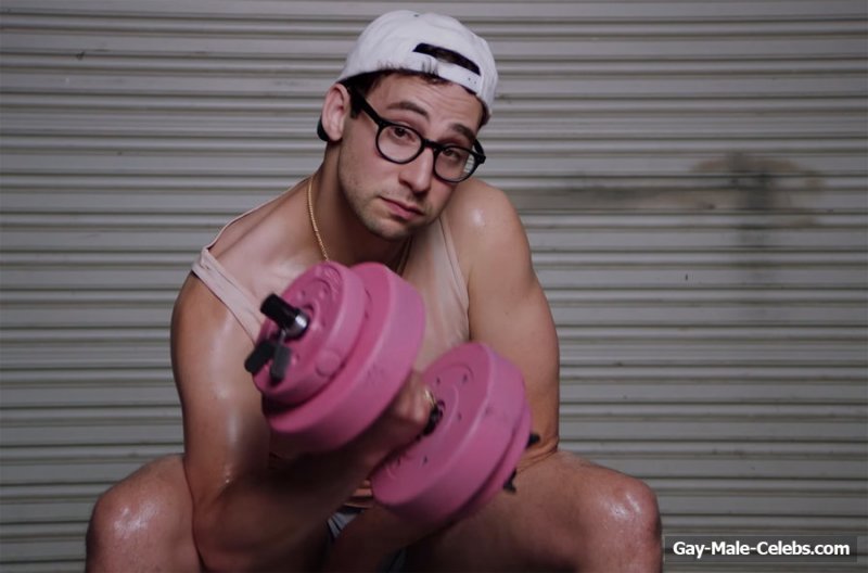 Jack Antonoff Shirtless And Underwear Photos