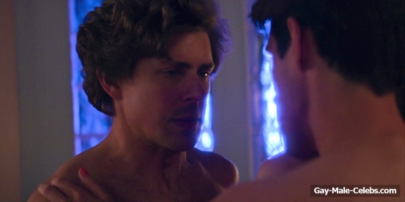 Chris Lowell Nude Threesome Sex Scene From Glow