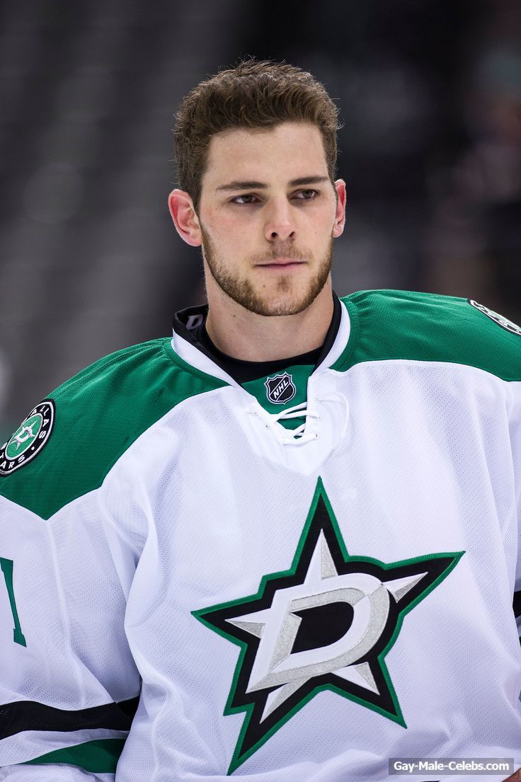 Tyler Seguin Nude And Sexy For ESPN Magazine