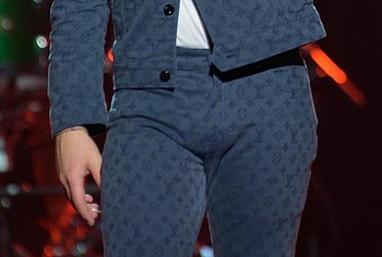Joe Jonas bulge