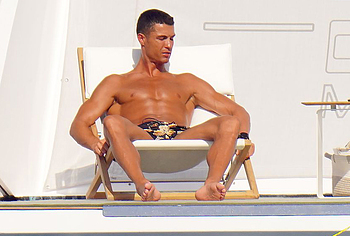 Cristiano Ronaldo naked photos