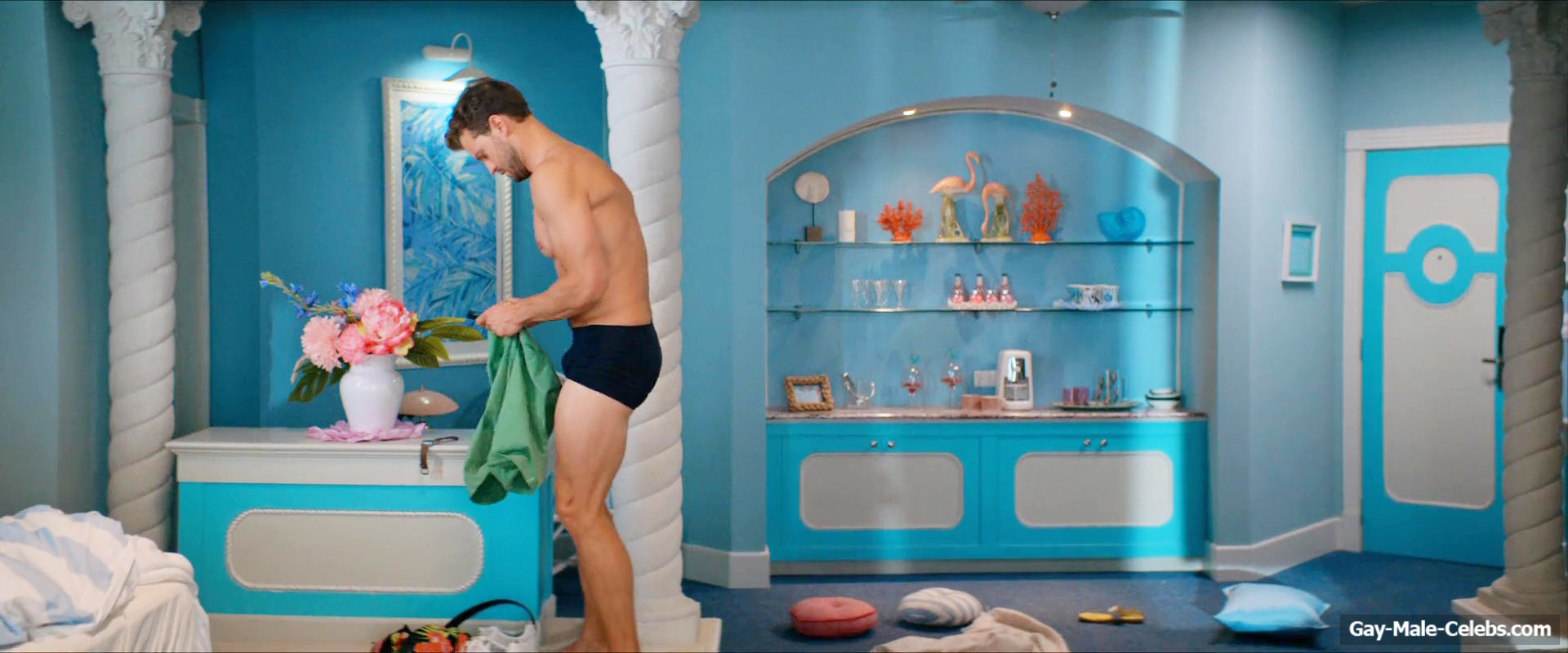 Jamie Dornan Shirtless &amp; Underwear In Barb and Star Go to Vista Del Mar