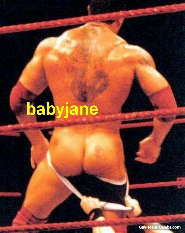 Dave Bautista Nude And Sexy Bulge Photos