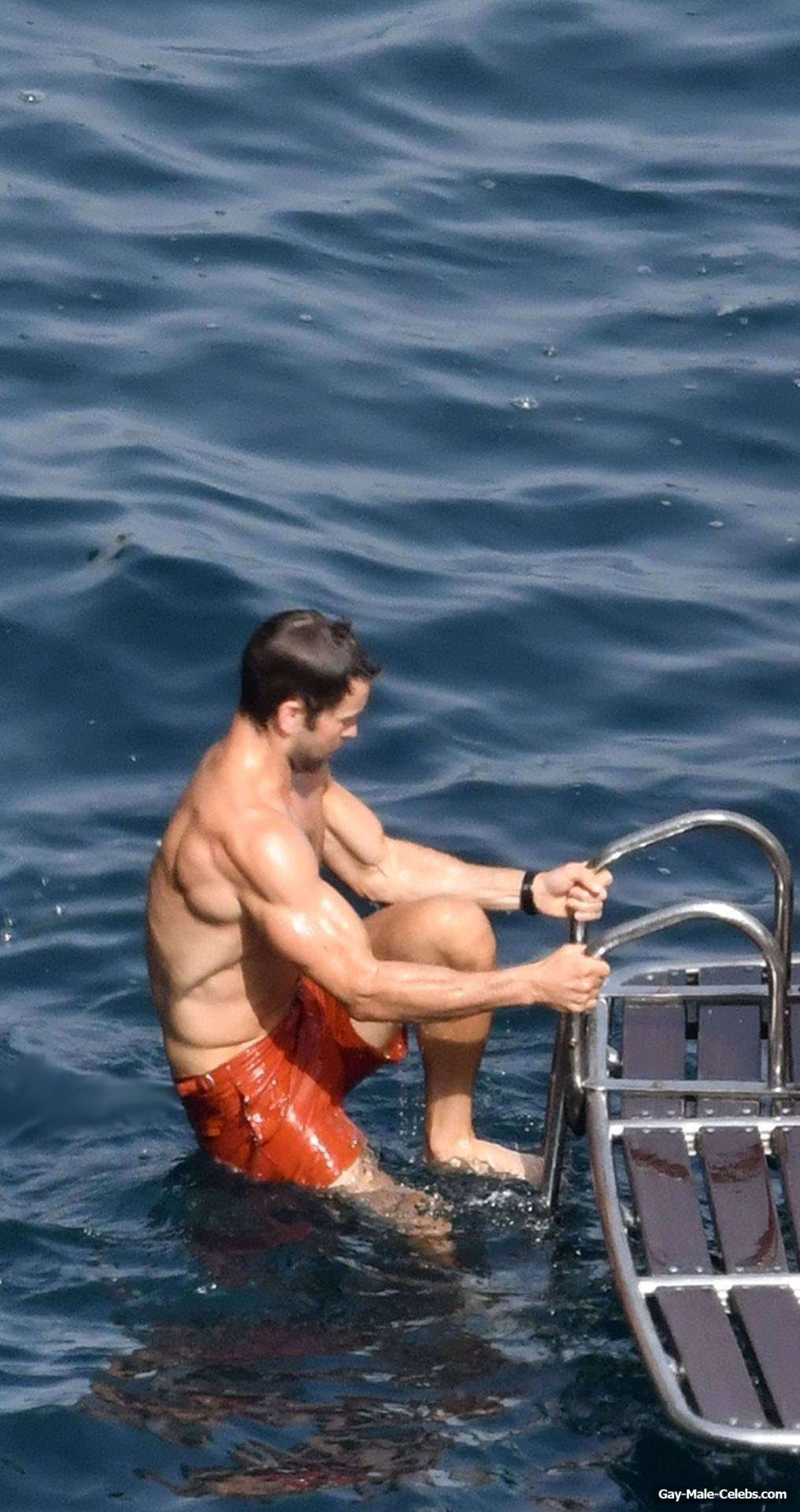 Chace Crawford Shirtless And Sexy Photos
