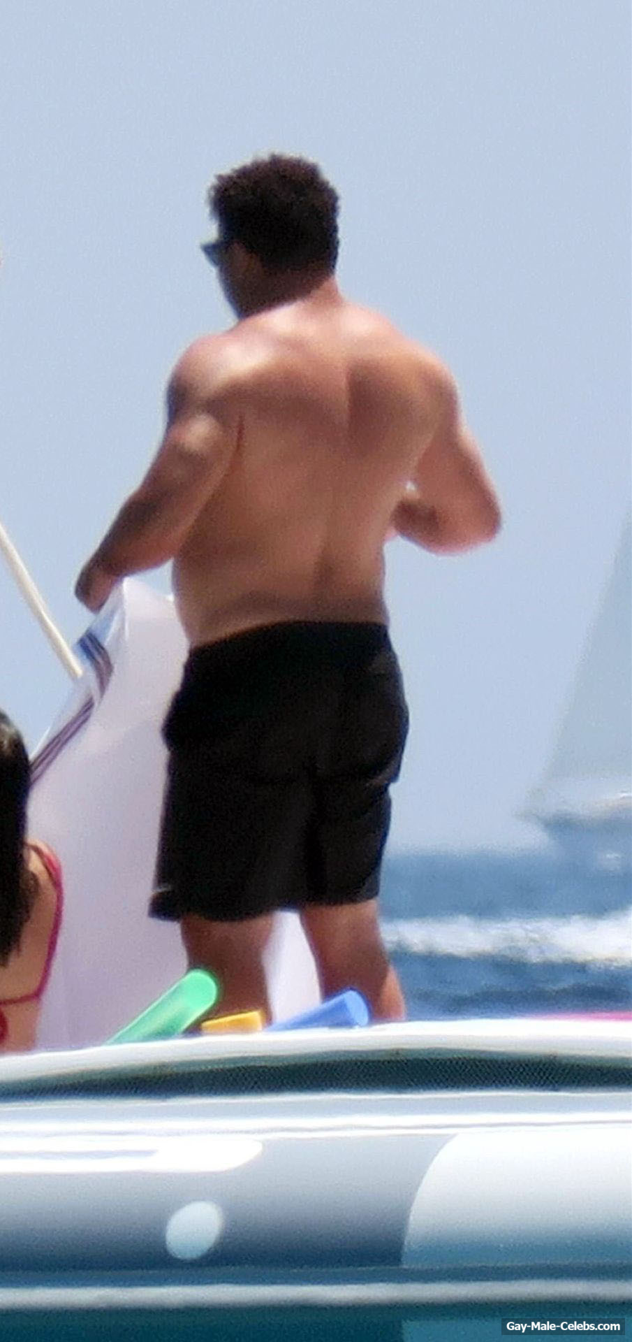 Ronaldo Paparazzi Shirtless Yacht Photos