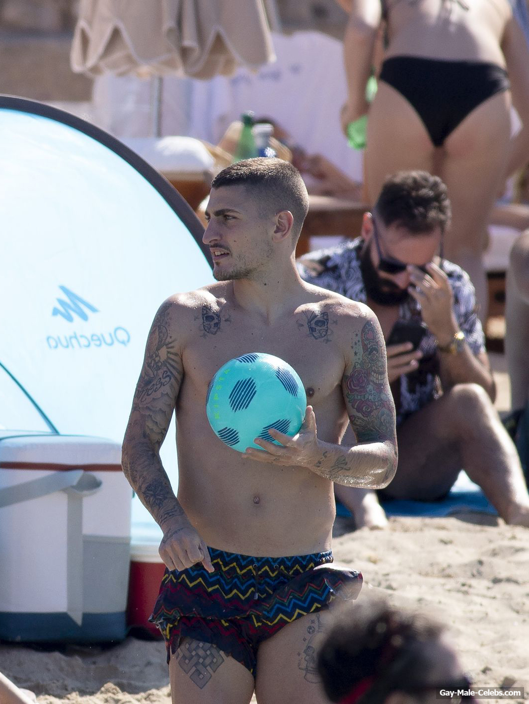 Marco Verratti Sunbathing Shirtless On A Beach