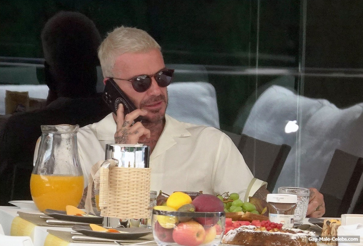 David Beckham Caught Shirtless On A Yacht