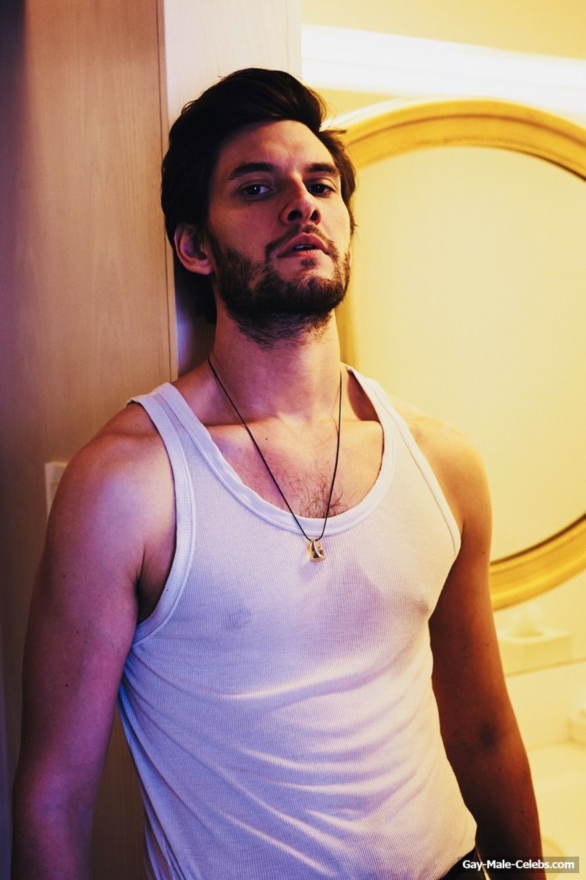 Ben Barnes Nude And Hot Sex Scenes Collection