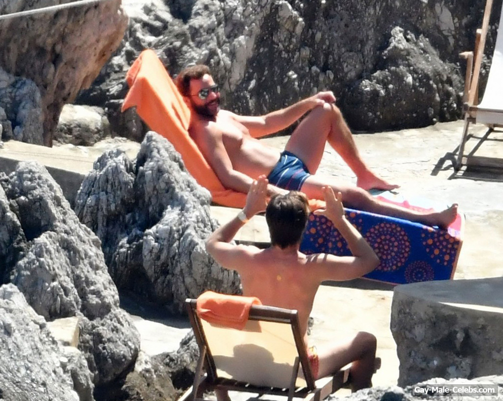 Chris Pine Sunbathing Shirtless With Friends