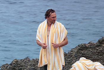 Tom Hiddleston sexy photos
