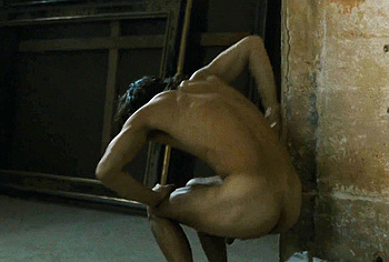 Vincent Perez nude scenes